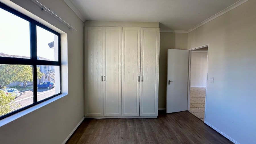 2 Bedroom Property for Sale in Heritage Park Western Cape